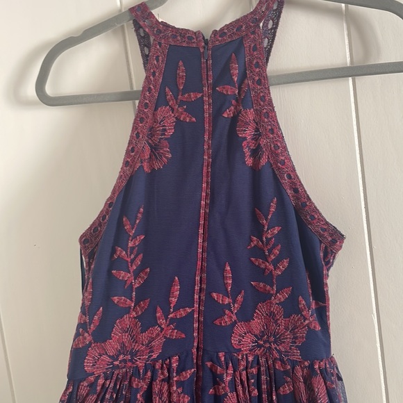 Altar’d state beautiful blue floral maxi dress. - Picture 4 of 4